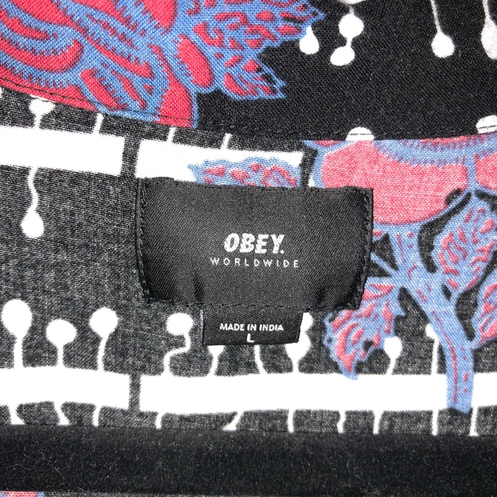 Obey button up - Picture 2 of 2